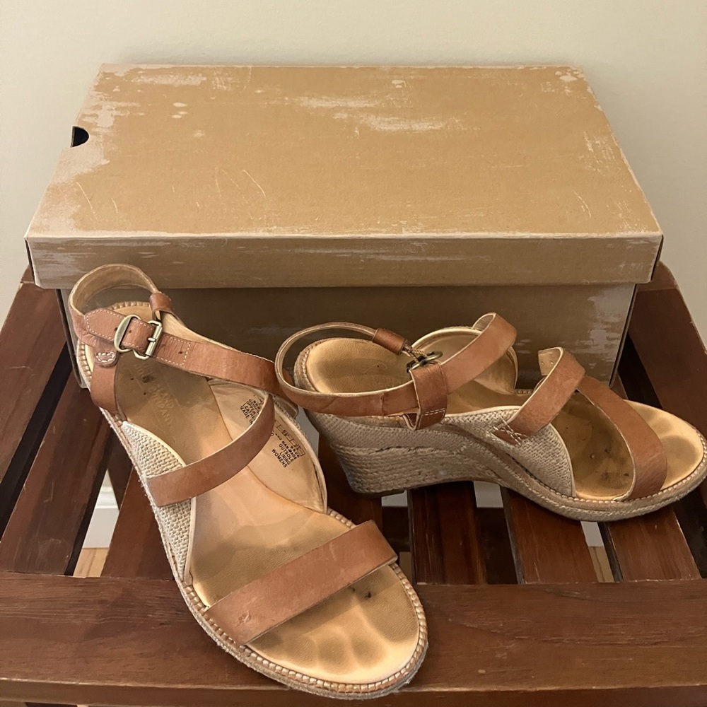 Leather espadrille wedge